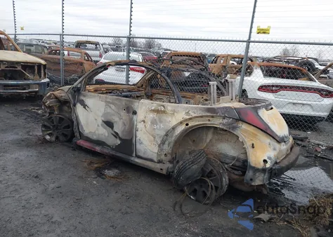 2009 Volkswagen New Beetle 2.5L из США, поврежденный, VIN 3VWRF31Y49M409959